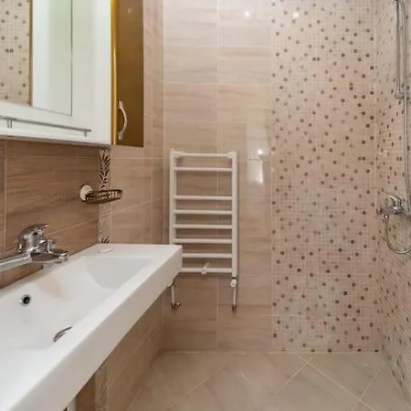 Sea Garden 2 One Bedroom Burgas