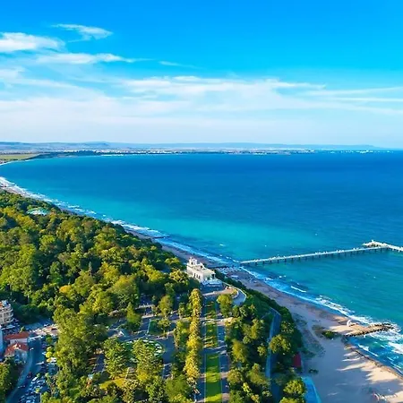 Sea Garden 2 One Bedroom شقة